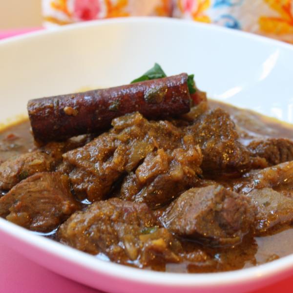 Curry d&rsquo;Agneau Punjabi au Gingembre et à la Cannelle