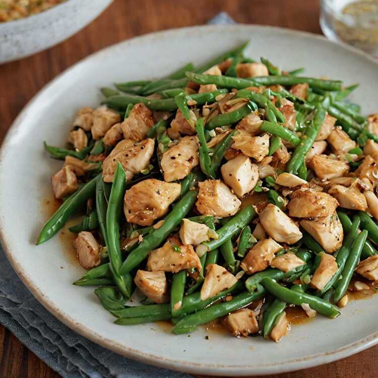 Poulet Épicé Healthy et Haricots Verts Sautés